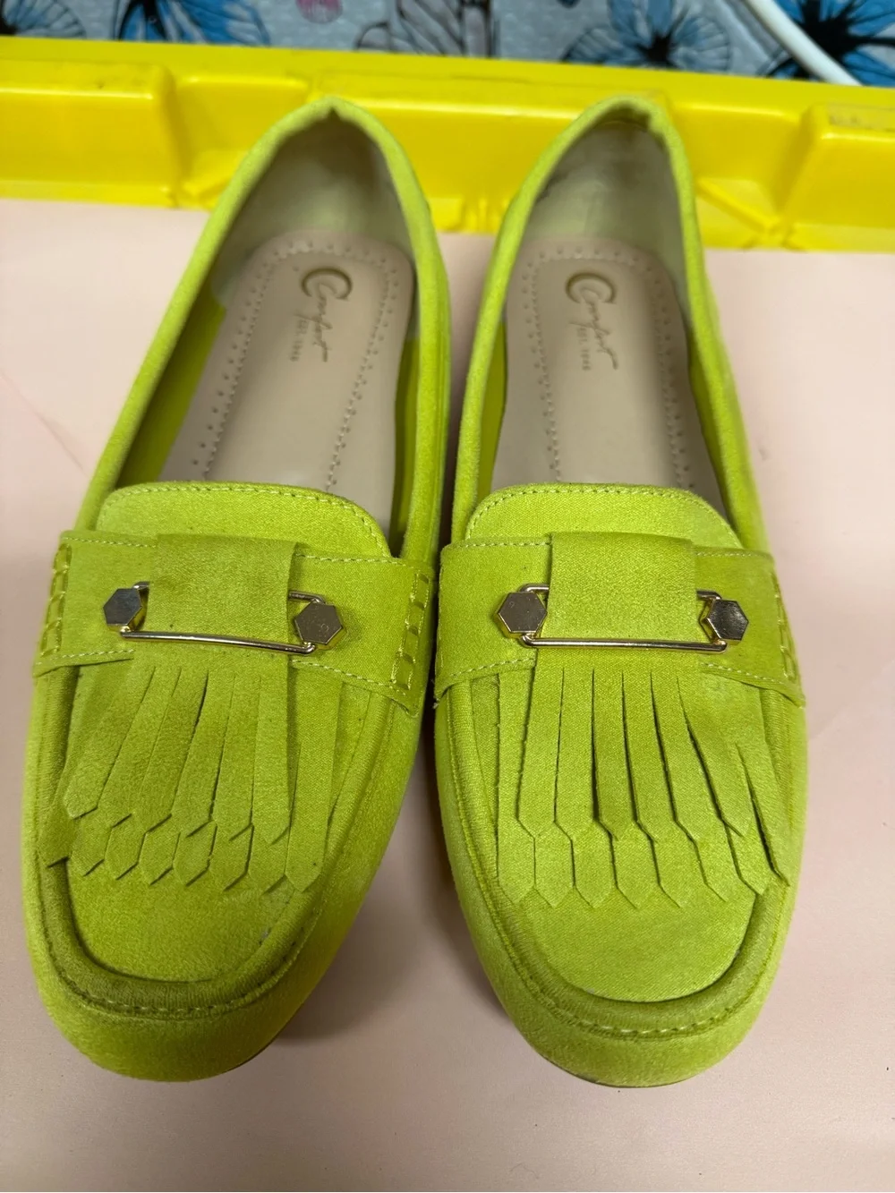 Women's Lime Green Fringe Loafers with Gold Accent - Picture 1 of 6